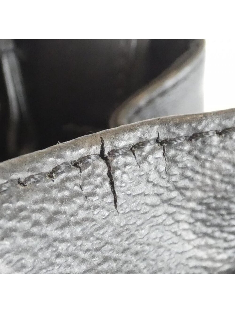 Louis Vuitton Monogram Eclipse Backpack Explorer - Picture 5 of 10